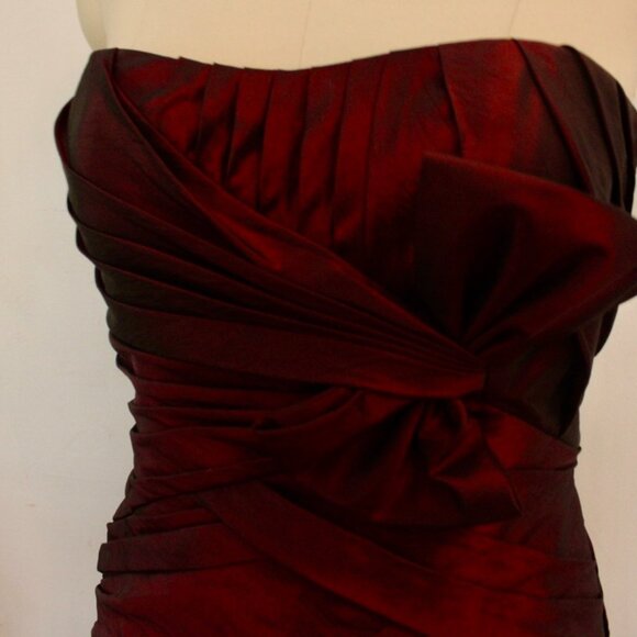 2000's Y2K Tony Bowles Burgundy Taffeta Beaded Mermaid Cut Ruched Bodice Evening - Picture 3 of 6